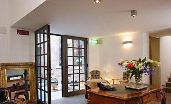 Al Canal Regio - Guest House Venice Exterior photo